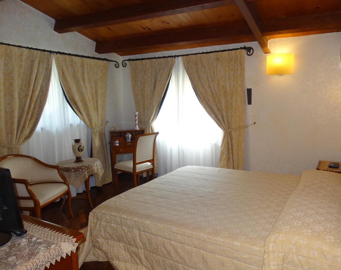 Hotel San Giuseppe Gerace Εξωτερικό φωτογραφία