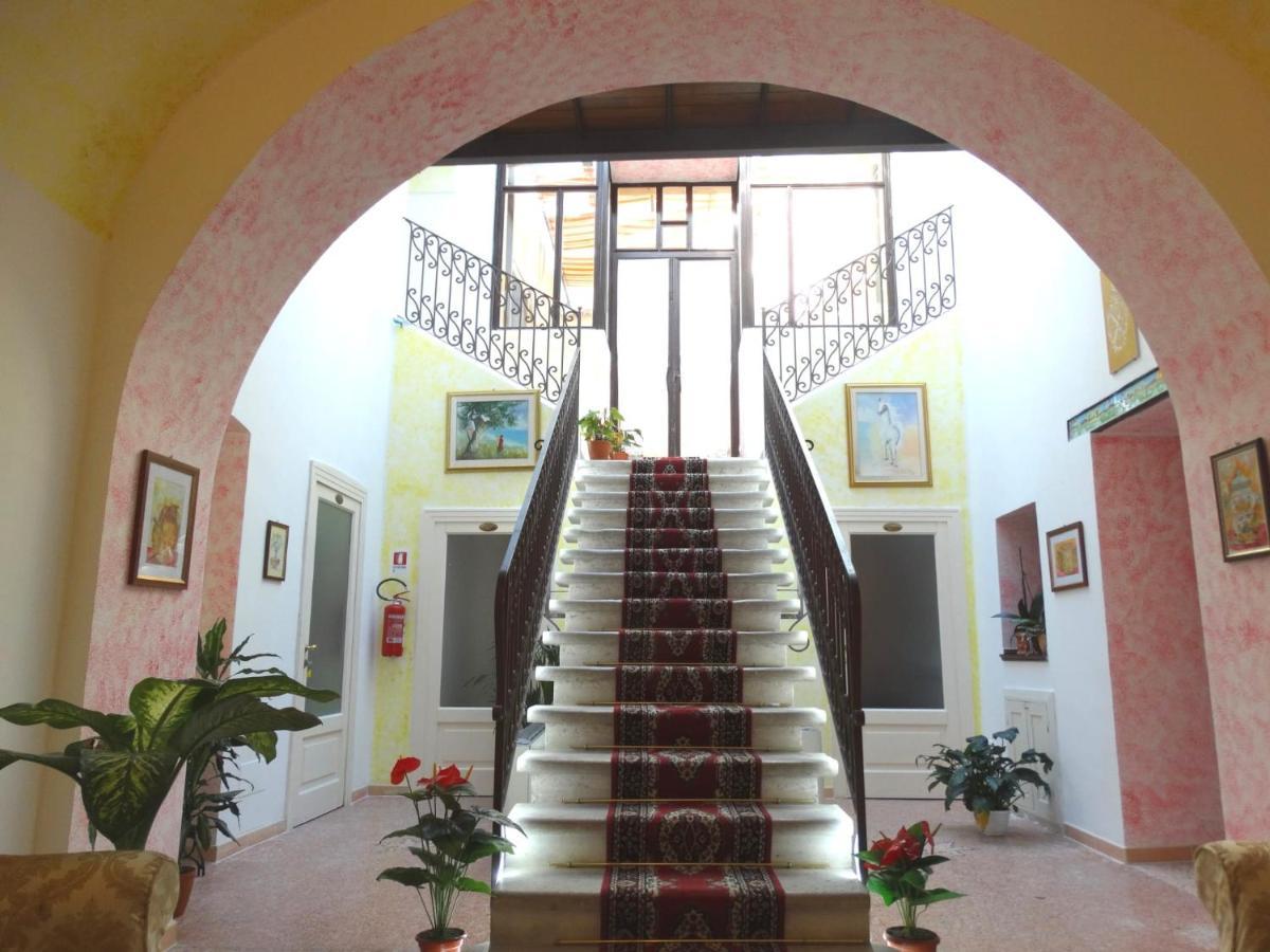 Hotel San Giuseppe Gerace Εξωτερικό φωτογραφία